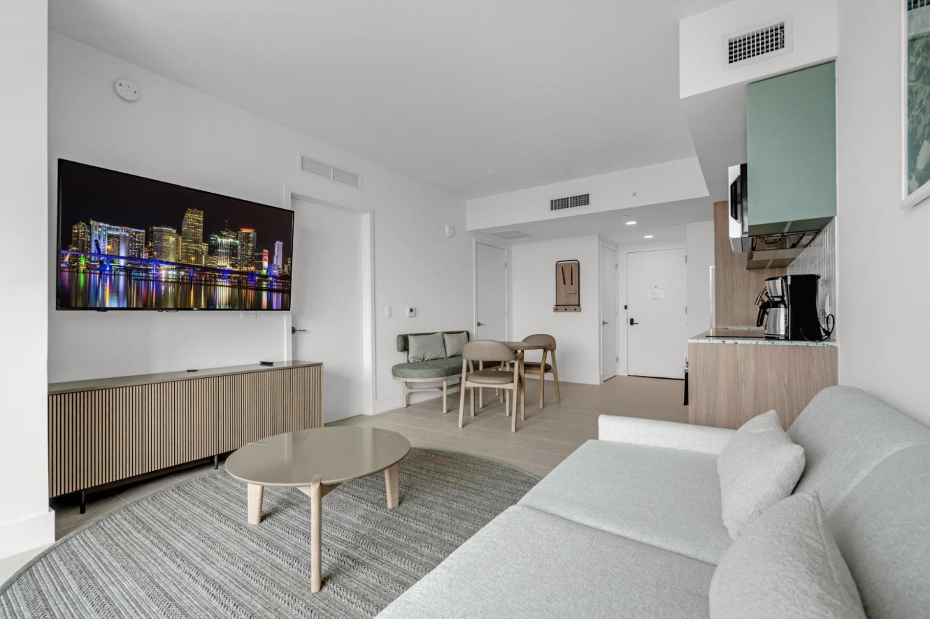 Modern 1Br Apartment With Breathtaking Views Heart Of Downtown ميامي المظهر الخارجي الصورة