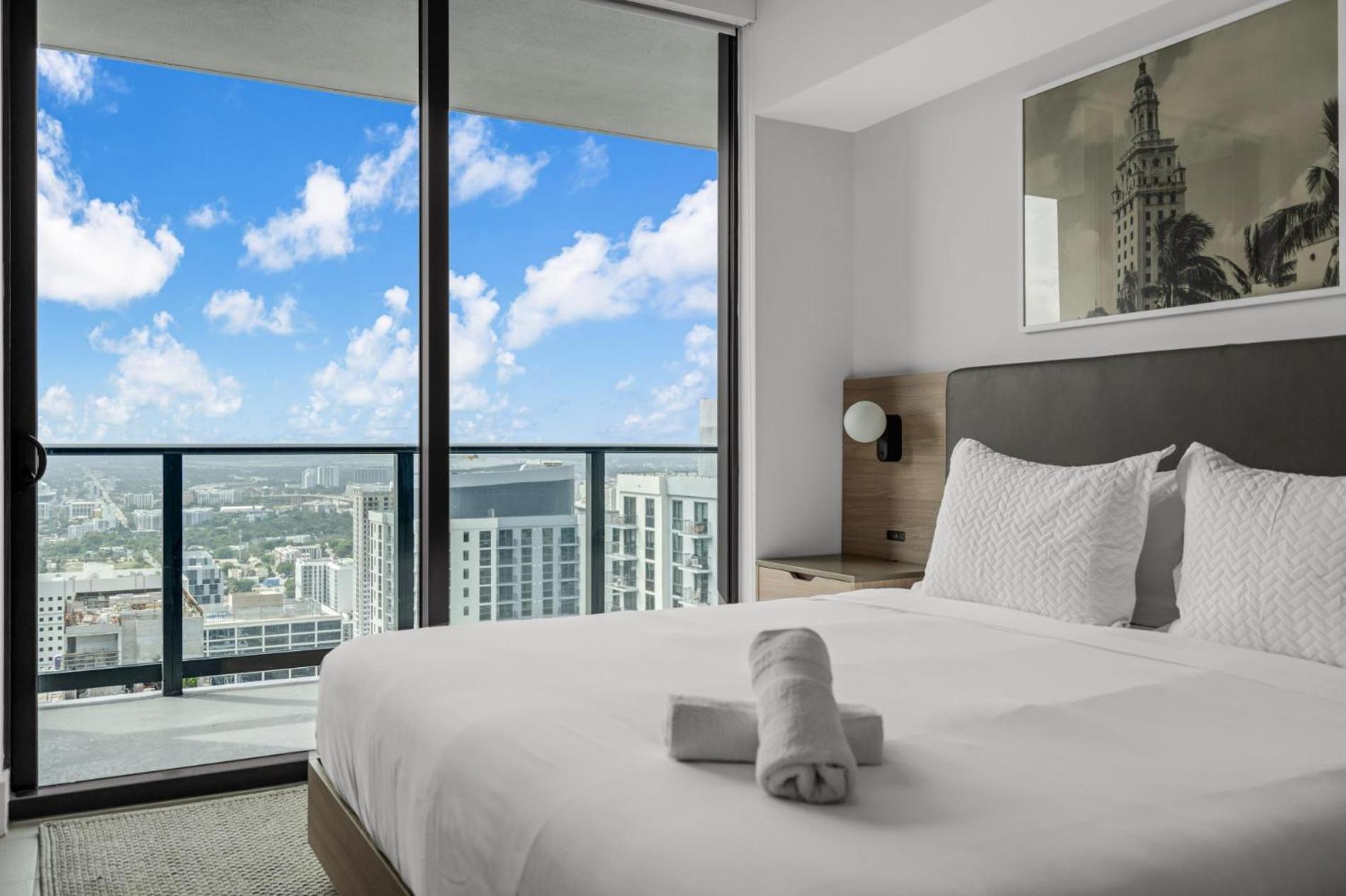 Modern 1Br Apartment With Breathtaking Views Heart Of Downtown ميامي المظهر الخارجي الصورة