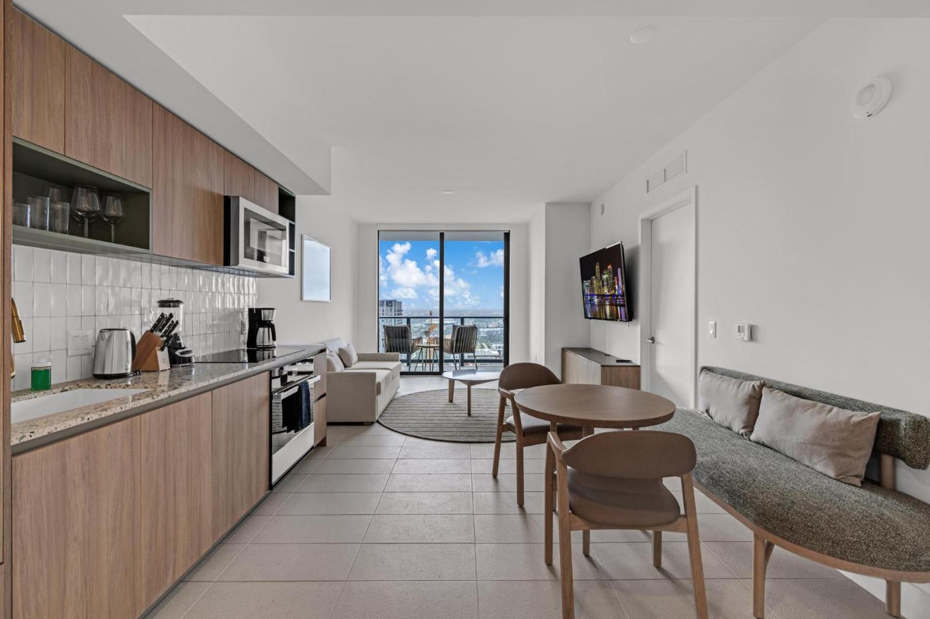 Modern 1Br Apartment With Breathtaking Views Heart Of Downtown ميامي المظهر الخارجي الصورة