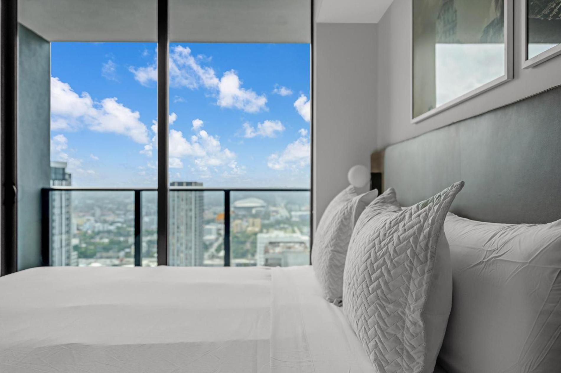 Modern 1Br Apartment With Breathtaking Views Heart Of Downtown ميامي المظهر الخارجي الصورة