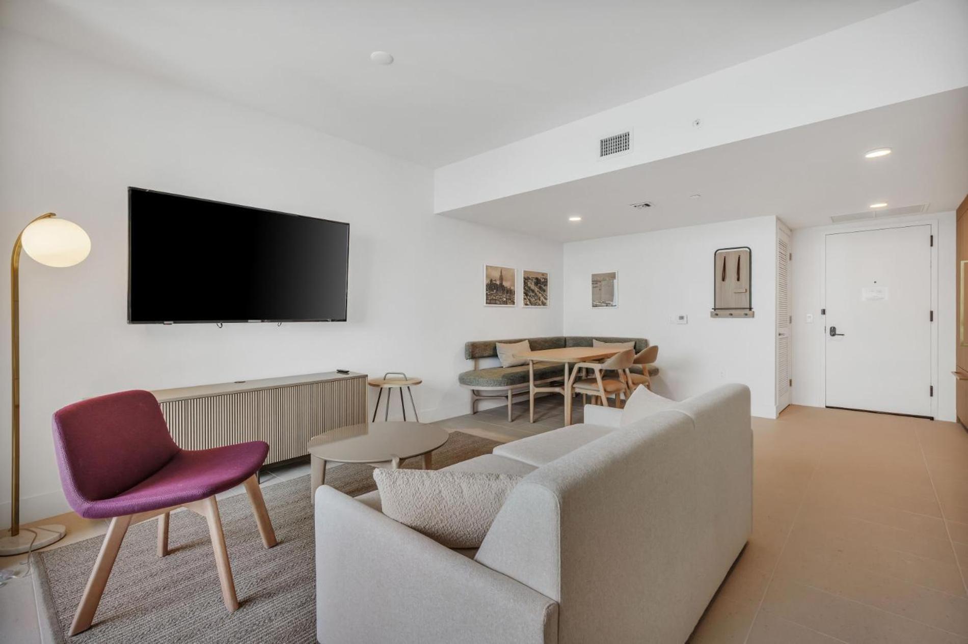 Modern 1Br Apartment With Breathtaking Views Heart Of Downtown ميامي المظهر الخارجي الصورة